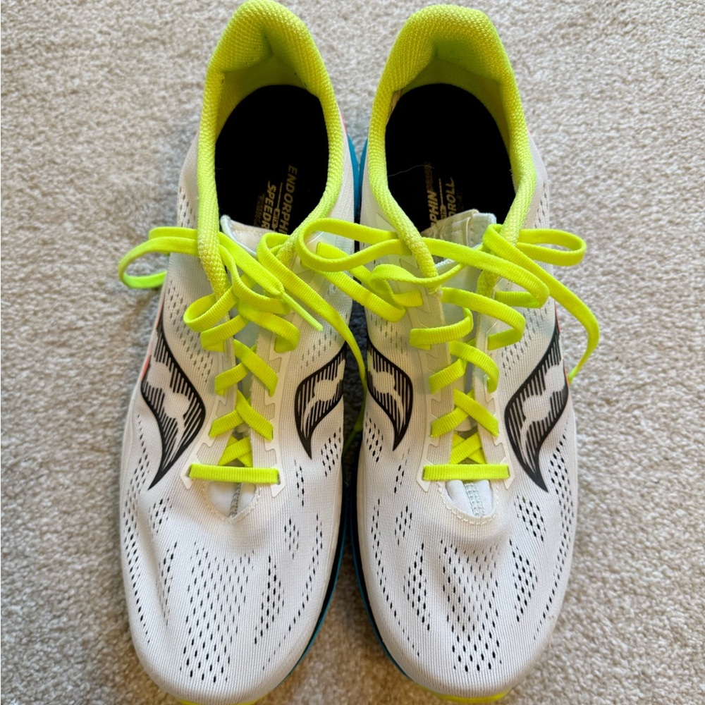 Saucony White Neon Yellow Black Men’s Athletic Running Shoes - Picture 2 of 4